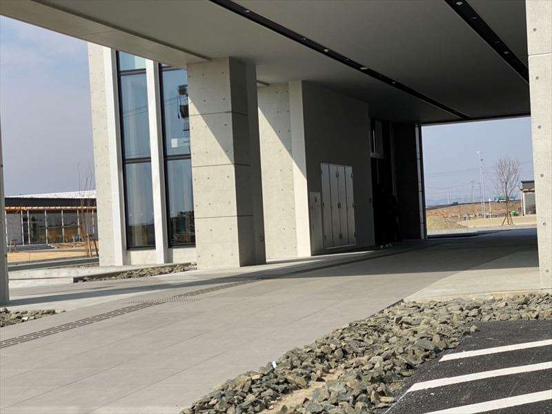 入り口アプローチ