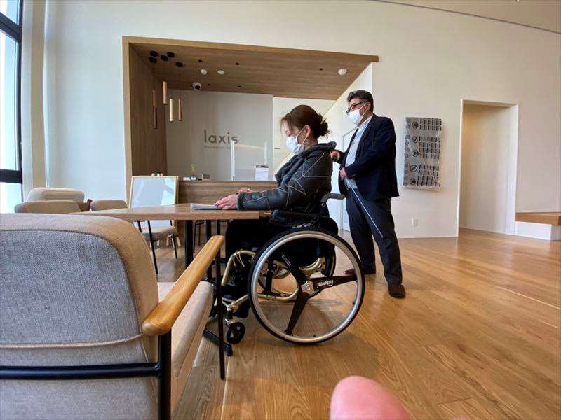 シャワーチェア周辺